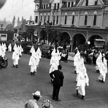 Ku Klux Klan marches in Ashland, Ore.